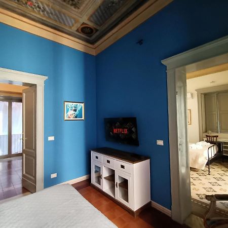 Stesicoro Art Home, In Centro Storico A كاتانيا المظهر الخارجي الصورة
