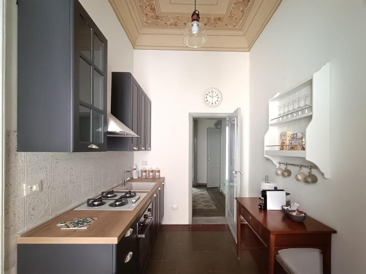 Stesicoro Art Home, In Centro Storico A كاتانيا المظهر الخارجي الصورة